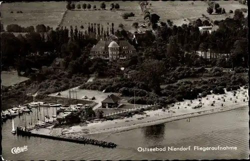 Ak Ostseebad Niendorf Timmendorfer Strand, Luftaufnahme, Hafen