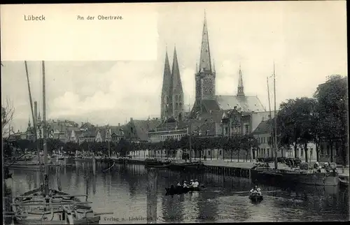 Ak Hansestadt Lübeck, Obertrave, Ruderboote, Kirche
