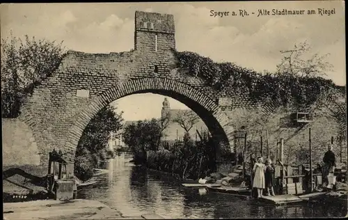 Ak Speyer am Rhein, alte Stadtmauer am Riegel