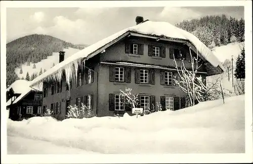 Ak Menzenschwand Sankt Blasien im Schwarzwald, Jugendgenesungsheim Winterhalder I, Winter