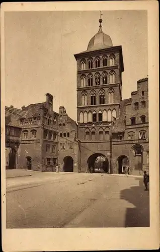 Ak Hansestadt Lübeck, Burgtor