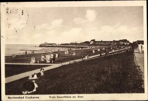 Ak Nordseebad Cuxhaven, Welte Rasenflächen am Meer