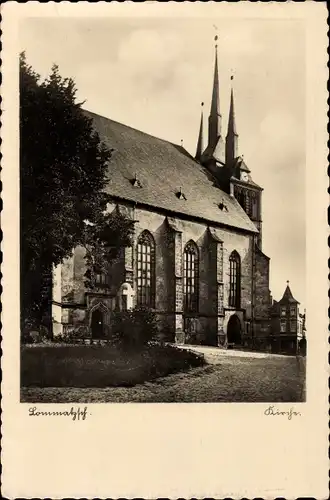 Ak Lommatzsch Kreis Meißen, Kirche, steinernes Kreuz