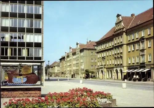 Ak Neubrandenburg in Mecklenburg, Ernst-Thälmann-Straße