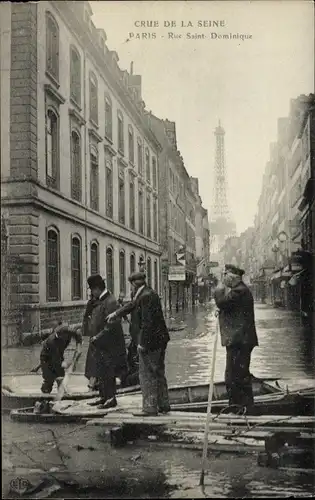 Postkarte Paris VII, Rue Saint Dominique, Die große Seine-Flut Januar 1910