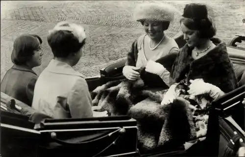 Ak Prinzessin Beatrix, Kutsche, Fest, Niederländisches Königshaus, Den Haag 1960