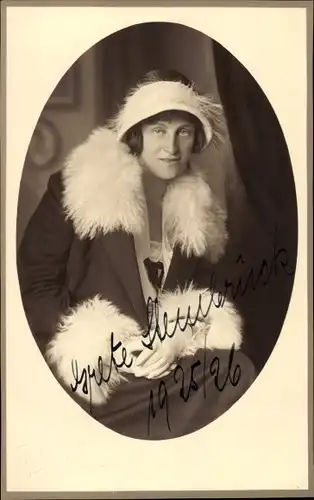 Foto Ak Schauspielerin ? Grete Steinbrück, Portrait, Autogramm