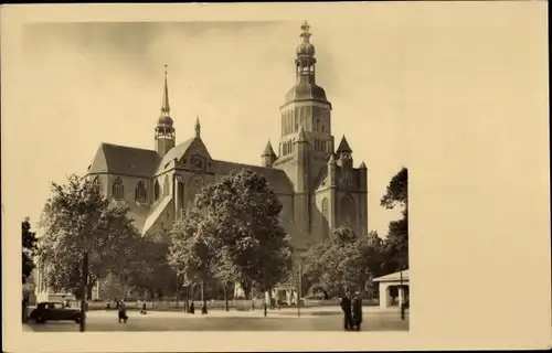 Ak Stralsund, Blick zur Marienkirche