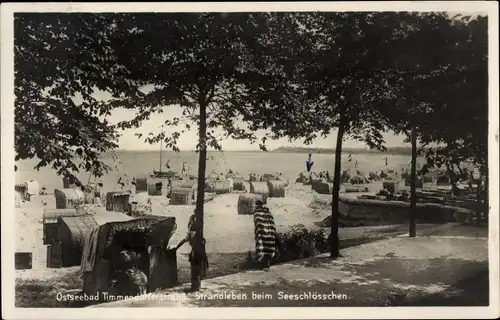 Ak Timmendorfer Strand in Ostholstein, Strandleben beim Seeschlösschen, Promenade