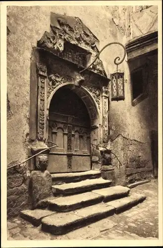 Ak Rothenburg ob der Tauber Mittelfranken, Portal im Rathaushof