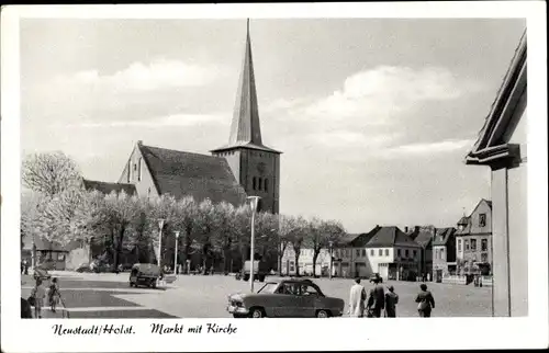 Ak Neustadt in Holstein, Markt mit Kirche, Auto