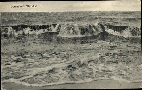 Ak Ostseebad Niendorf Timmendorfer Strand, Wellen