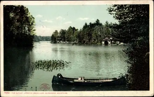 Ak Adirondack Mountains New York USA, das Outlet oberhalb des Sees