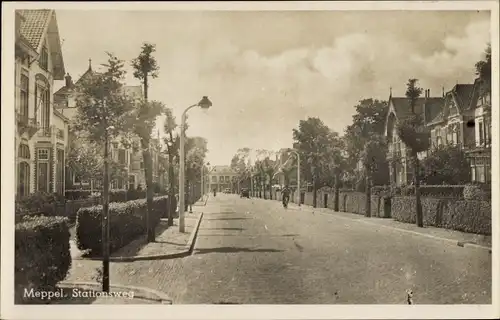Ak Meppel Drenthe Niederlande, Stationsweg