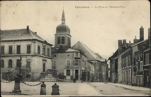 Ak Vaucouleurs Meuse, Place de l’Hotel de Ville
