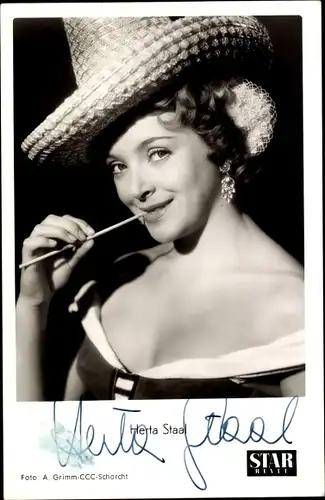 Ak Schauspielerin Herta Staal, Portrait, Autogramm