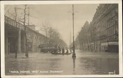 Ak Paris XII Reuilly, Avenue Daumesnil, Die Seine-Überschwemmung von 1910