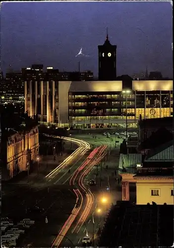 Ak Berlin Mitte, Palast der Republik, Nachtbeleuchtung, Rathaus