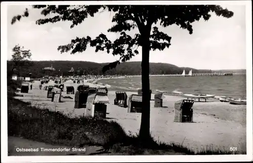 Ak Timmendorfer Strand an der Ostsee, Strand, Strandkörbe, Baum