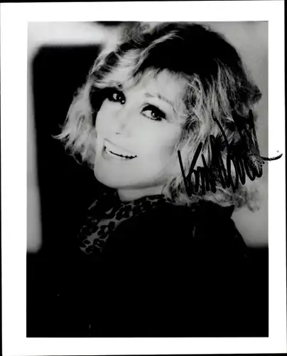 Ak Schauspielerin Kim Novak, Portrait, Autogramm