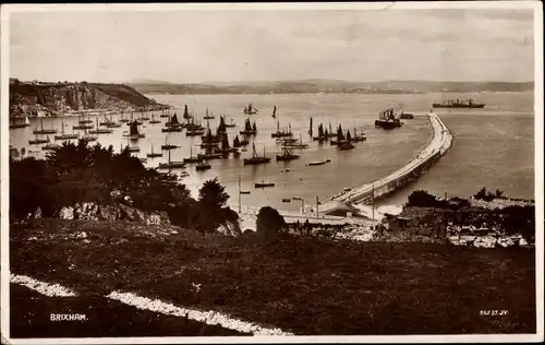 Ak Brixham Devon England, Blick auf Hafen, Segelschiffe