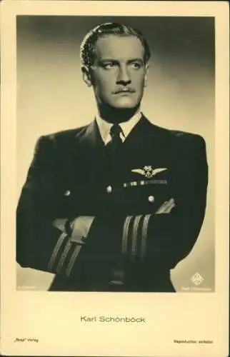 Ak Schauspieler Karl Schönböck, Portrait, Uniform, Filmkostüm