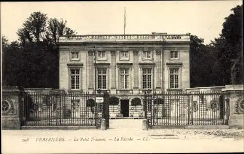 Postkarte Versailles Yvelines, Petit Trianon, Fassade
