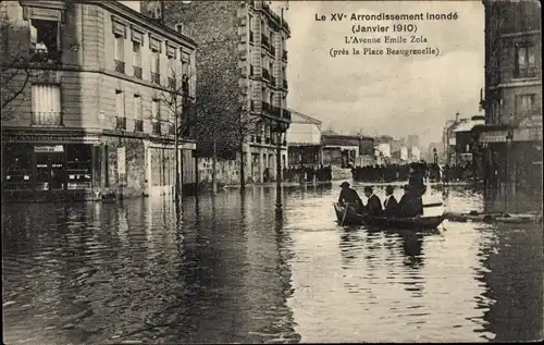 Postkarte Paris XV Vaugirard, Avenue Émile Zola, Die Große Seine-Flut Januar 1910