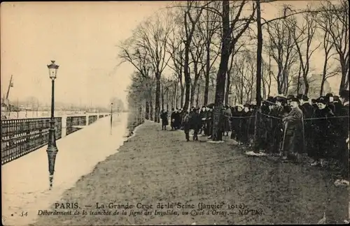 Postkarte Paris VII, Quai d'Orsay, Die große Seine-Flut Januar 1910