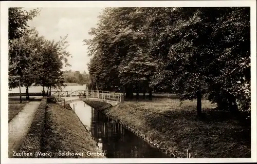 Ak Zeuthen in der Mark, Selchower Graben, Brücke