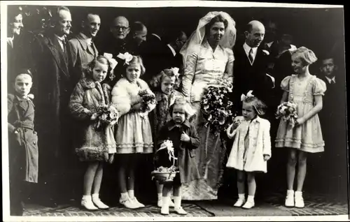 Foto Prinzessinnen Beatrix, Irene und Margriet, Trauung, Niederländisches Königshaus