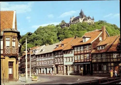 Ak Wernigerode im Harz, Feudalmuseum Schloss Wernigerode, Fachwerkhäuser