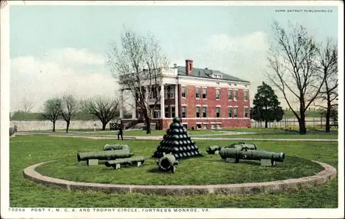 Ak Hampton Virginia USA, Fort Monroe, Post YMCA, Trophy Circle