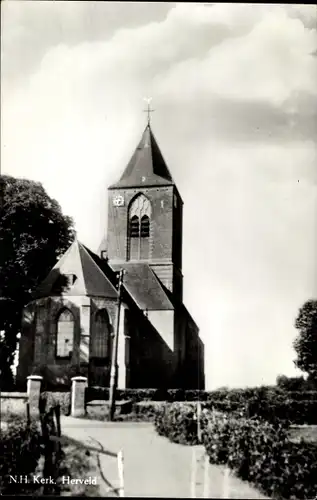 Ak Herveld Gelderland, N. H. Kirche