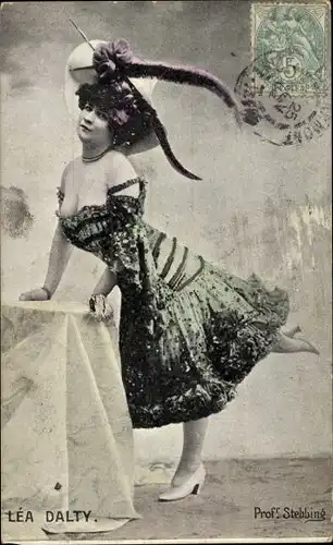 Ak Schauspielerin Lea Dalty, Portrait