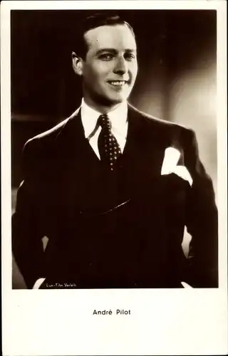 Ak Schauspieler Andre Pilot, Portrait