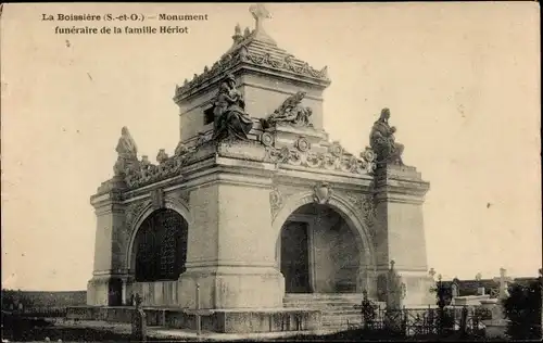 Ak La Boissière Yvelines, Grabdenkmal der Familie Hériot, Kapelle