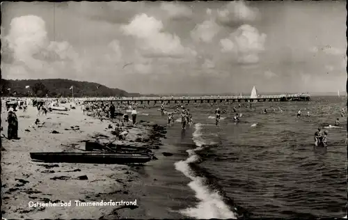 Ak Ostseebad Timmendorfer Strand, Strand, Landungsbrücke, Segelboot, Badende, Wellen