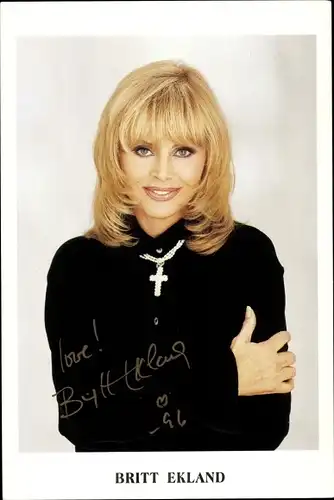 Ak Schauspielerin Britt Ekland, Portrait, Autogramm