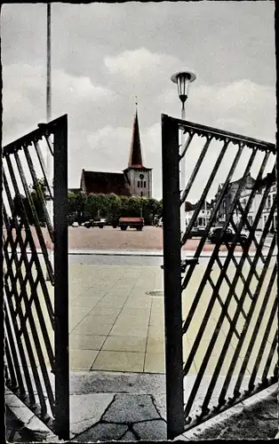 Ak Neustadt in Holstein, Durchblick zum Markt