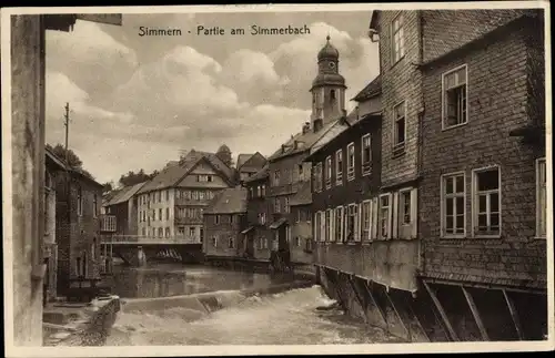 Ak Simmern im Hunsrück, am Simmerbach, Wehr