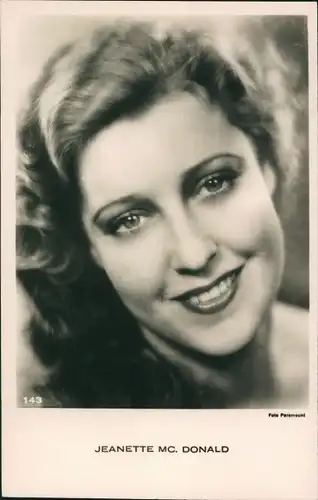 Ak Schauspielerin Jeanette MacDonald, Portrait