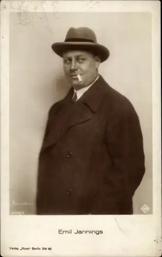 Ak Schauspieler Emil Jannings, Portrait, Zigarette