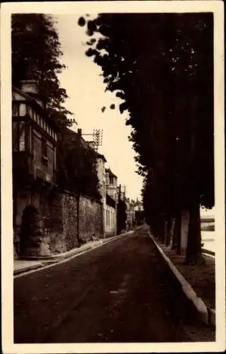 Ak Mantes Gassicourt Yvelines, Porte aux Pretres, Quai des Cordeliers