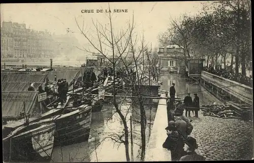 Ak Paris, Seineflut, Uferstraße bei Hochwasser, Anlegestelle