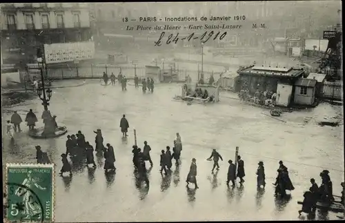 Ak Paris VIII, Gare Saint Lazare, Place du Havre, Die große Seineflut Januar 1910