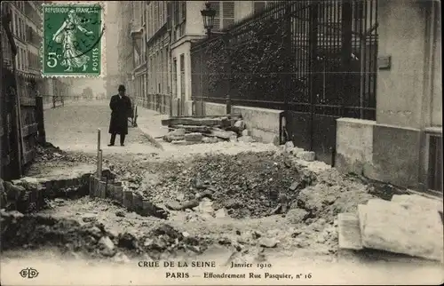 Postkarte Paris VIII, Rue Pasquier, Die Große Seine-Flut 1910