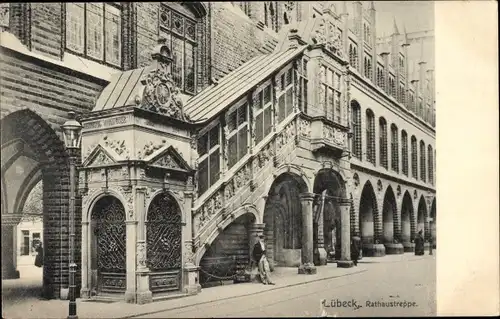 Ak Lübeck, Rathaustreppe