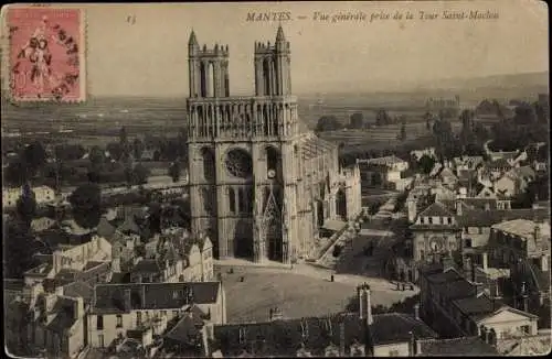 Ak Mantes Yvelines, Gesamtansicht von der Tour Saint-Maclou