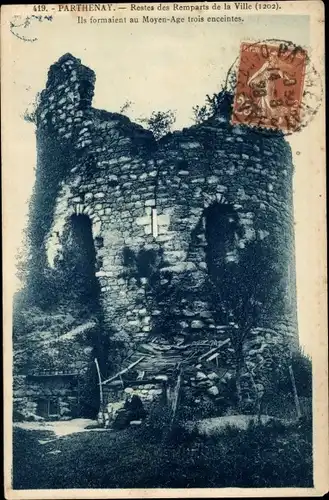 Ak Parthenay Deux Sèvres, Überreste der Stadtmauer